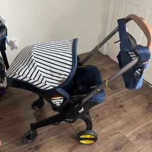 Doona car seat stroller.